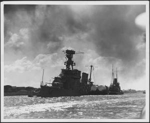 USS Raleigh photograph-of-the-uss-raleigh-being-held-afloat-near-her-anchorage-in-pearl-8d827d-640